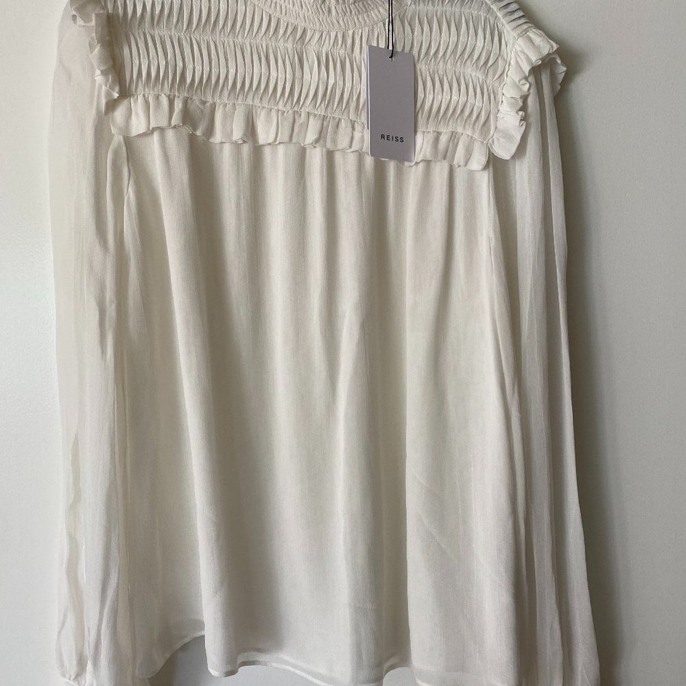 Reis  Classy Feminine Blouse
